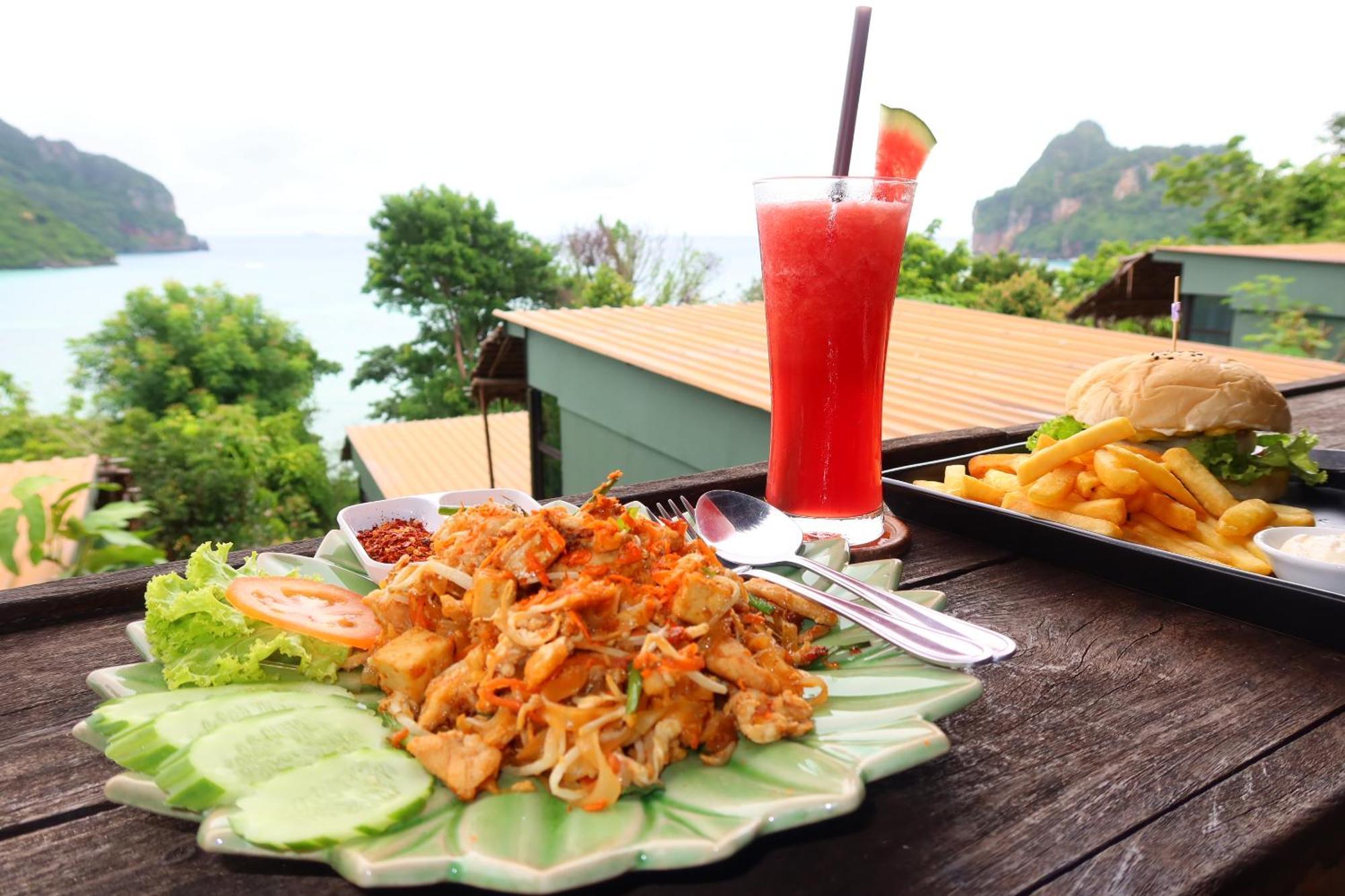 Phi Phi Sea Sky Resort Екстер'єр фото