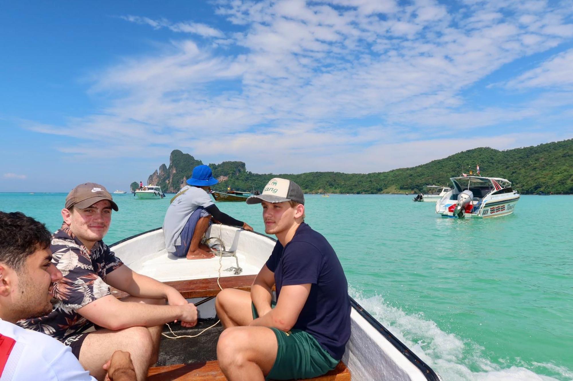 Phi Phi Sea Sky Resort Екстер'єр фото
