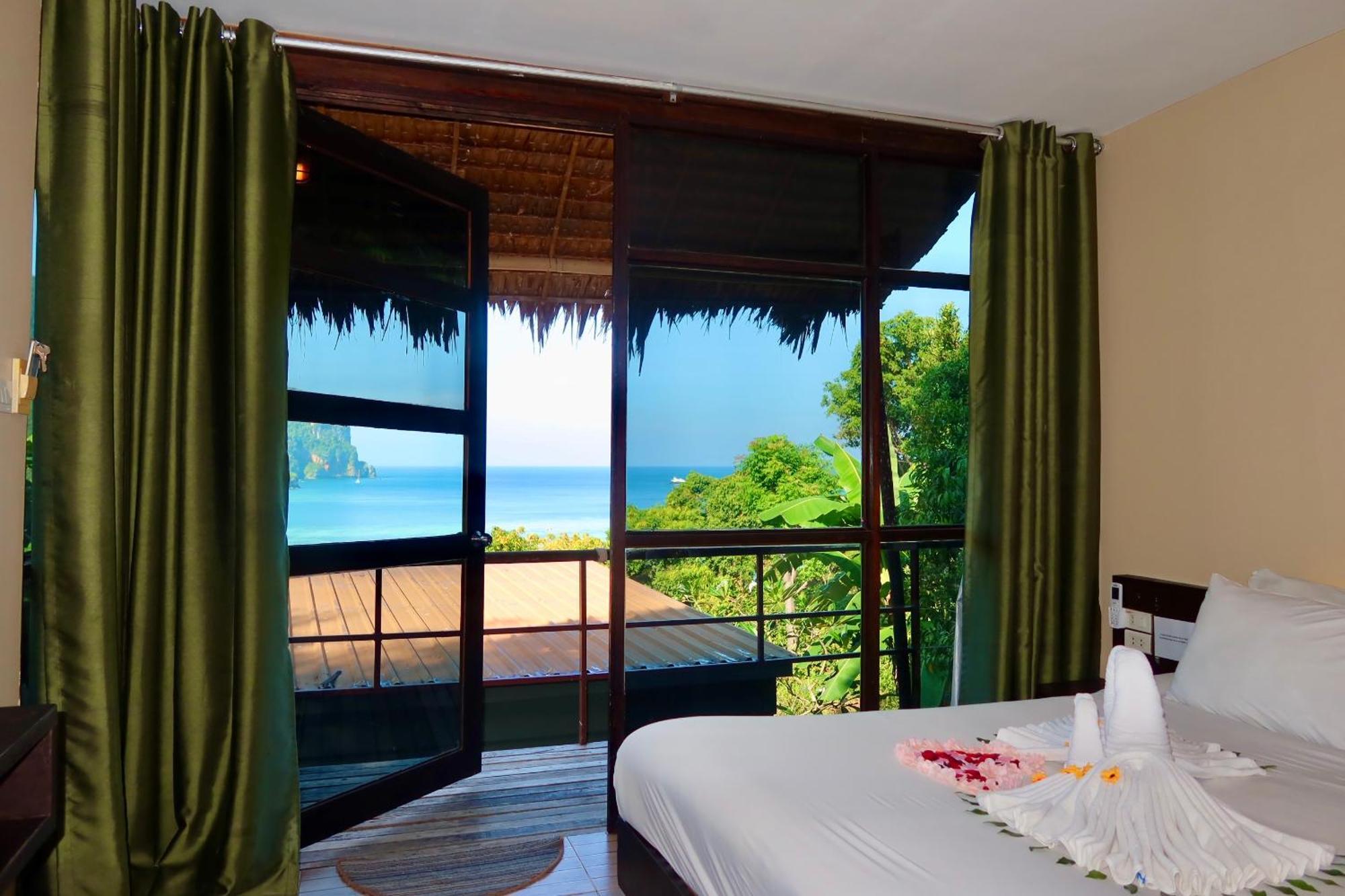 Phi Phi Sea Sky Resort Екстер'єр фото